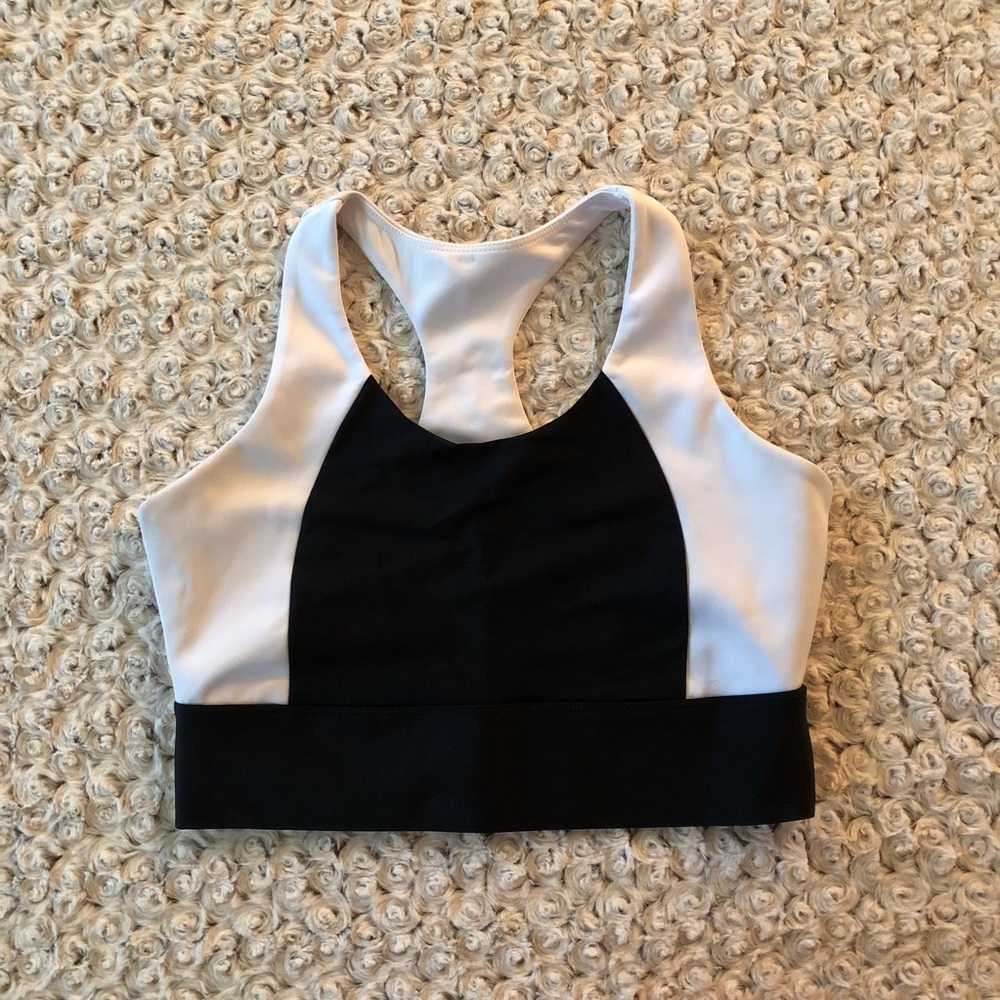 Fabletics Sports Bra Black & White